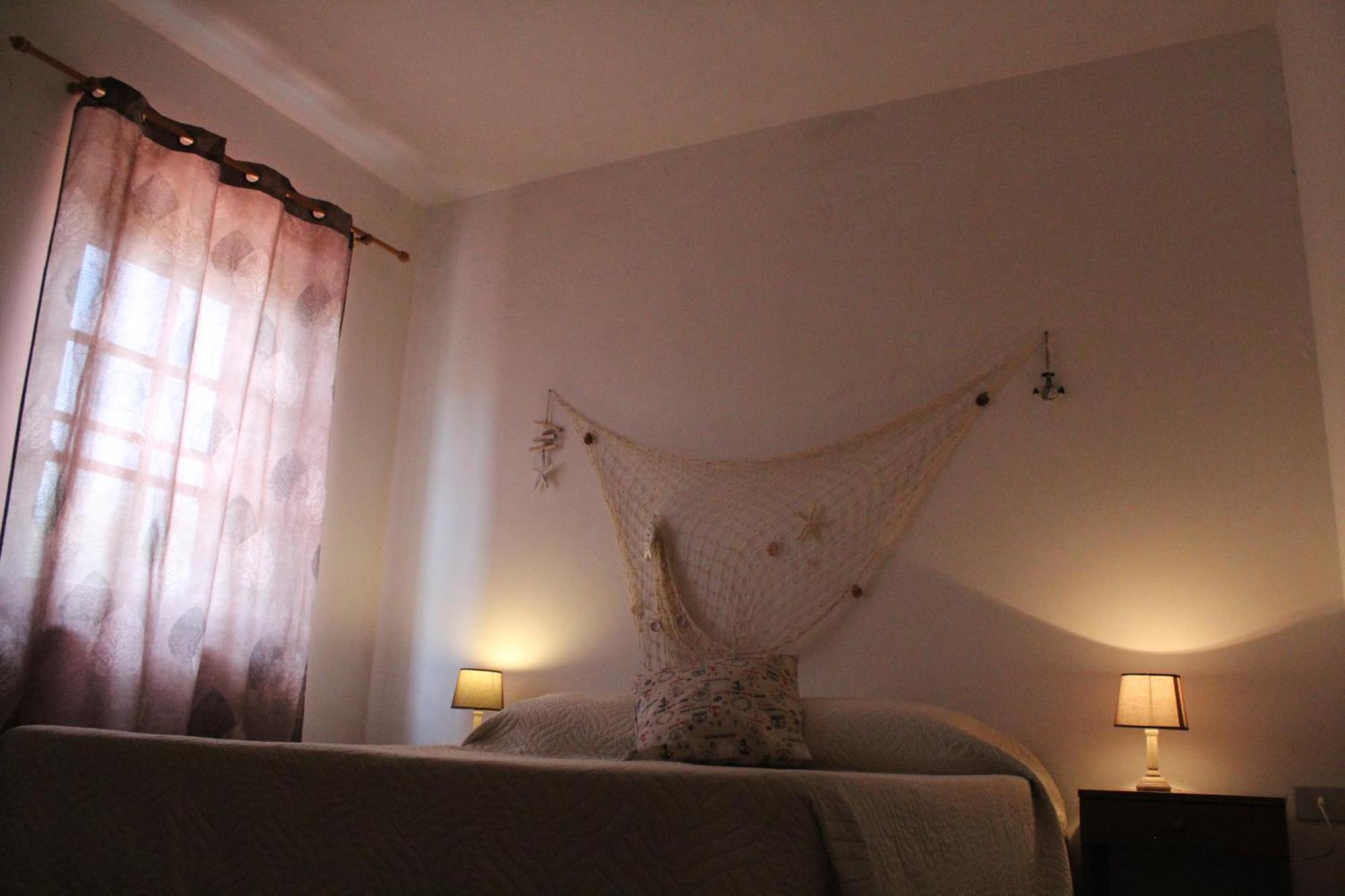 Villarosa Lotzorai Habitación foto